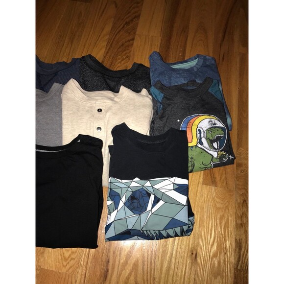 Boys Long Sleeve T-Shirt Bundle Size 8 Medium - Picture 3 of 7